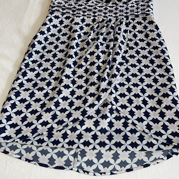 H&M Women's Navy Blue and White Faux Wrap Dress Size 8 - Picture 10 of 15